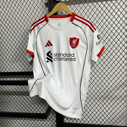 ליברפול חוץ 25/26